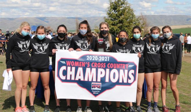 Women's Cross Country Group Photo